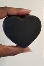 Load image into Gallery viewer, PRIVATE LABEL, Solitary Heart, Activated Charcoal Soap, Solid Soap Bar, Gift Set, Wedding, Birthday, Bridal Shower, Baby shower, Special Occasion