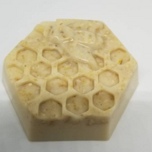 Load image into Gallery viewer, PRIVATE LABEL, Honey oatmeal cleansing soap, honey comb soap bar, multiple scents, unscented, men&#39;s scents, women scents